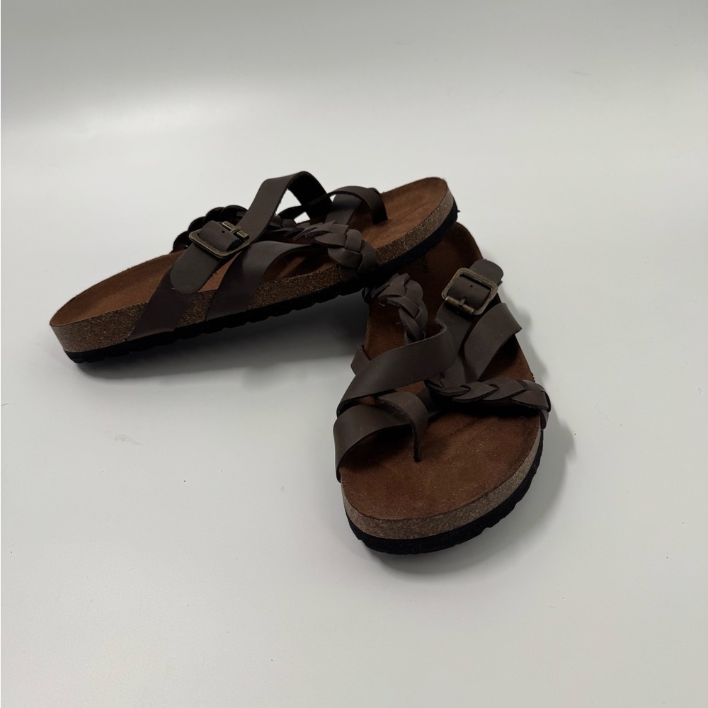 Sonoma Sandals Size 10